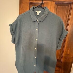 Jessica Simpson Button-Up Shirt.  Blue/Green/Gray Teal color